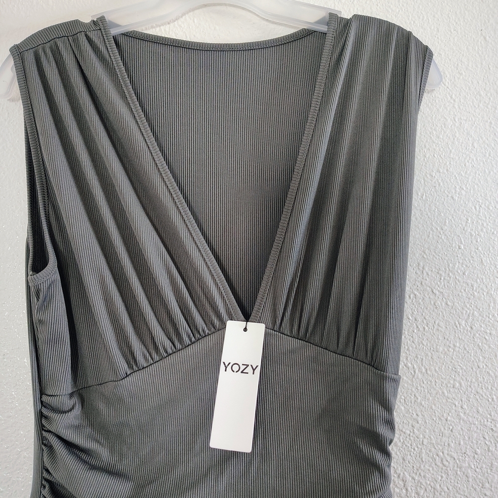 YOZY Gray Ribbed V Neck Wide Leg Jumpsuit Pockets XL Relax Style NWT - Picture 14 of 14